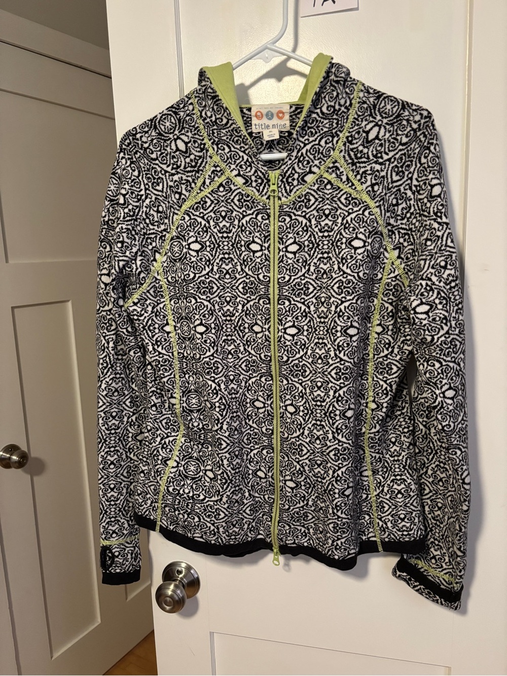 title nine Women's Black & White Patterned Zip Hoodie with Lime Trim